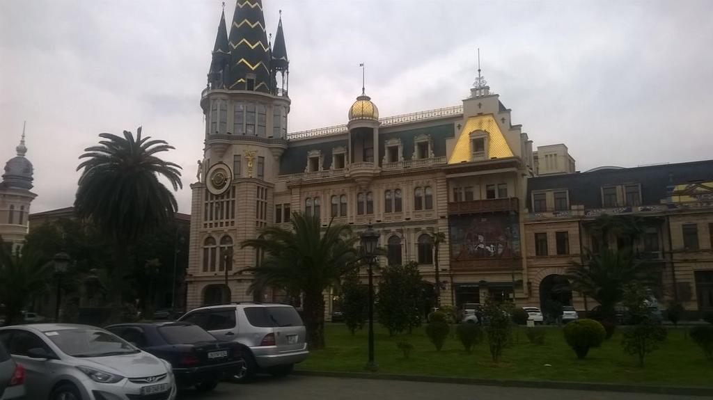 Oldbatumi Apartment Esterno foto