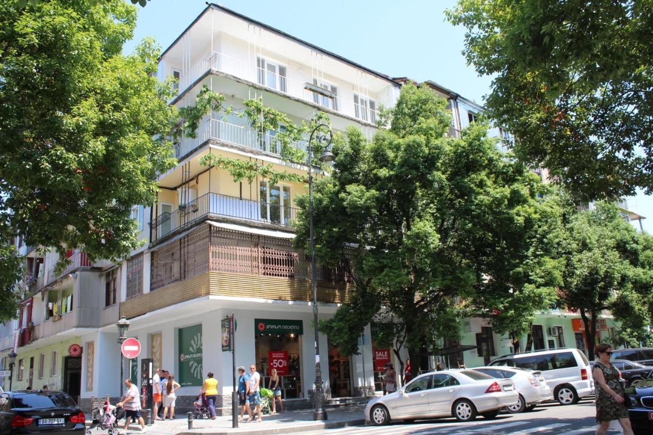 Oldbatumi Apartment Esterno foto
